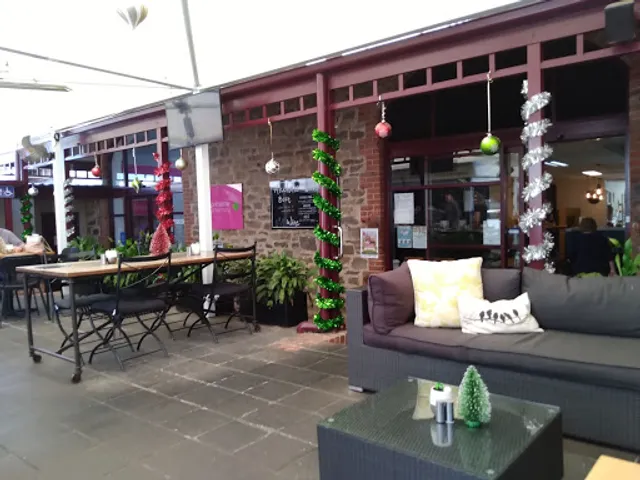 Black Bird Coffee House