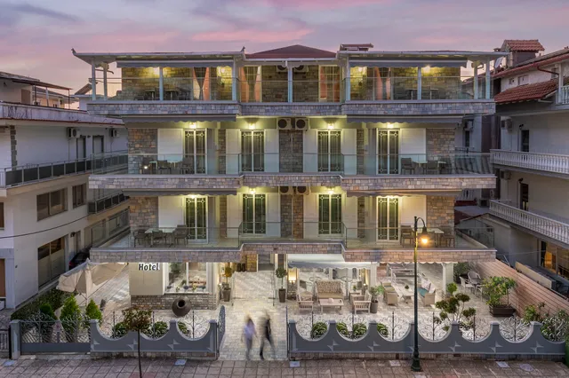 Ouzas luxury Hotel Ξενοδοχείο