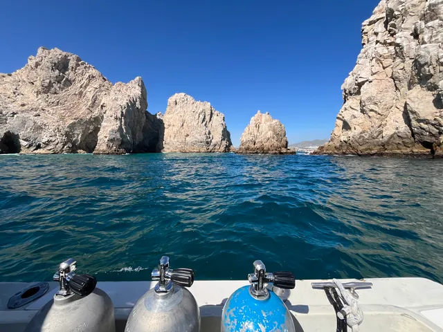 Ocean Tigers Dive House