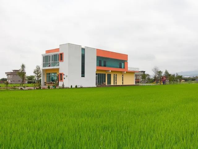 夢想森林親子民宿/dreamforest B&B/bnb/宜蘭包棟/獨棟/泳池/庭園/烤肉/停車場/電動麻將/充電樁/Halal/溜滑梯/大客廳/大草皮/滑草/環保標章