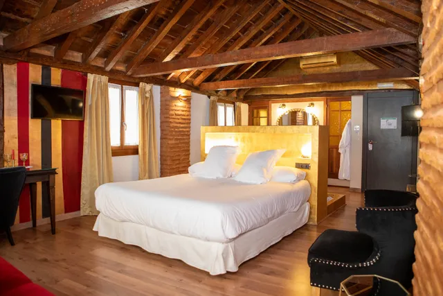 Hotel Posada Castañeda - WEB OFICIAL