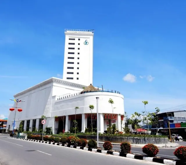 MAHKOTA HOTEL SINGKAWANG