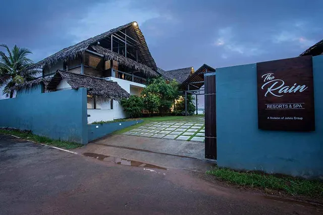 StayVista at The Rain | Premium Holiday Home with Private Pool in Alleppey