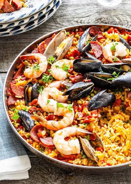 Paella y algo más...