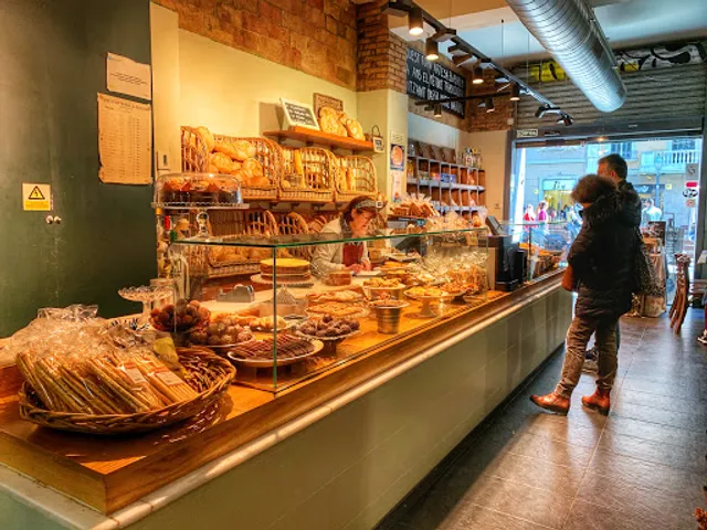 Forn de Pa / Cafeteria Puiggròs 2