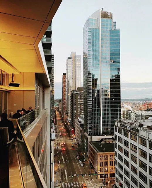 The Charter Hotel Seattle, Curio Collection by Hilton