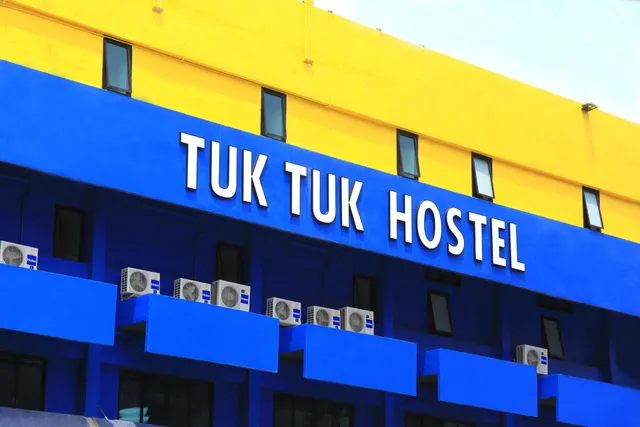 Tuk Tuk Hostel