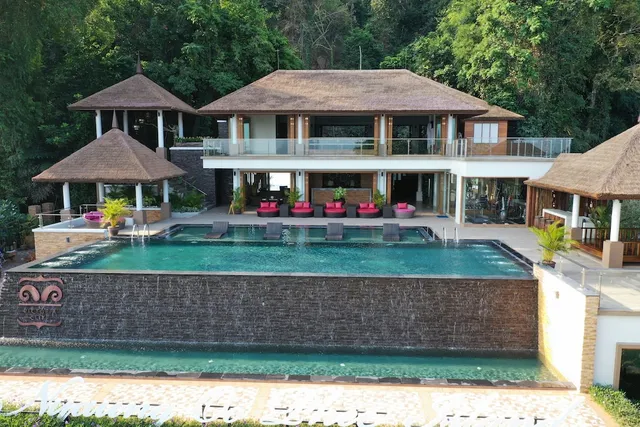Victoria Cliff Resort (Nyaung Oo Phee)