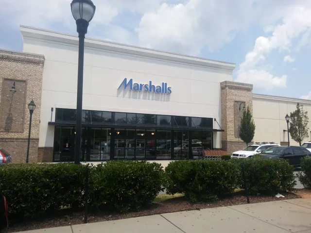 Marshalls & HomeGoods