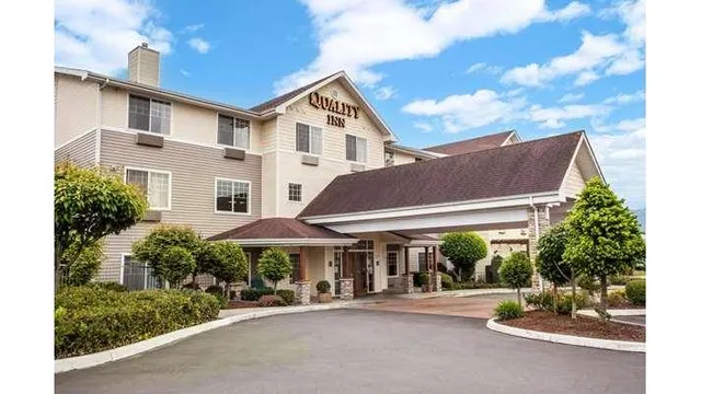Quality Inn & Suites Federal Way - Seattle