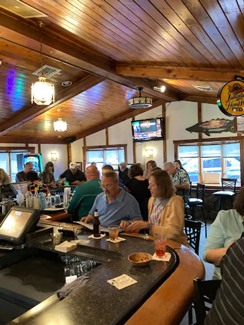 Jim and Linda's Lakeview Supper Club