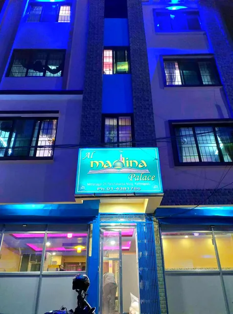 OYO 506 Al Madina Palace