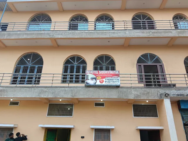 Hotel O Siddhivinayak