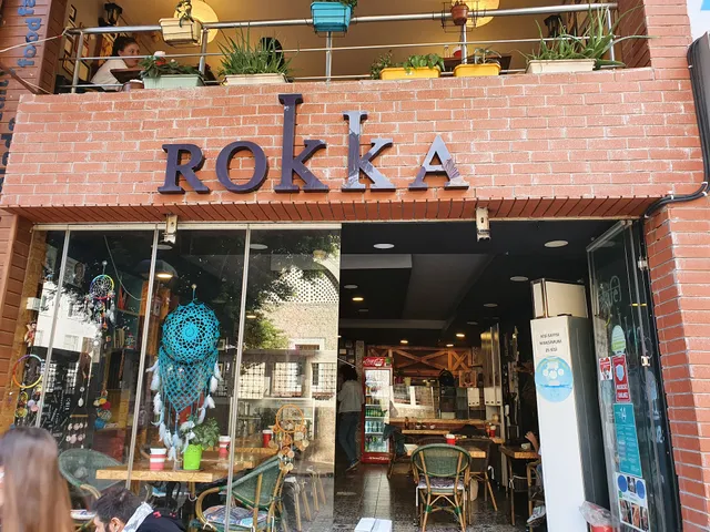 Rokka Pizza Falafel
