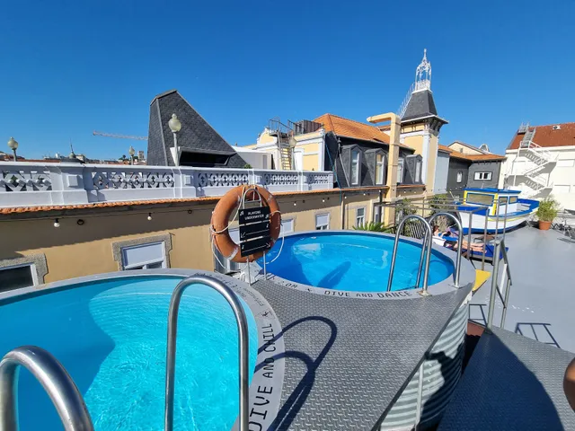 ZERO Box Lodge Porto