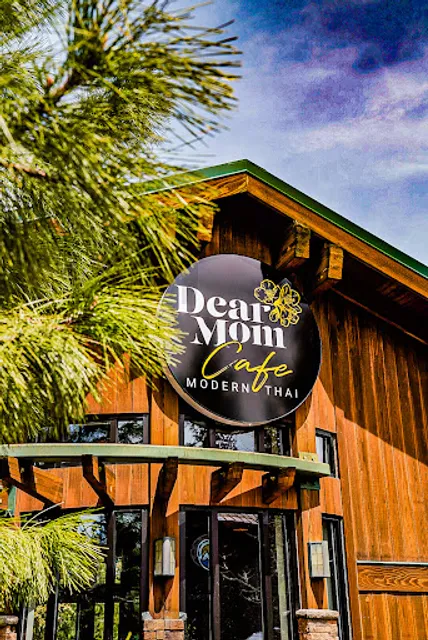 Dear Mom Cafe