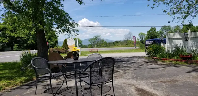 Valley Harvest Ice Cream & Grill