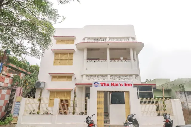 OYO 49706 The Rai's Inn