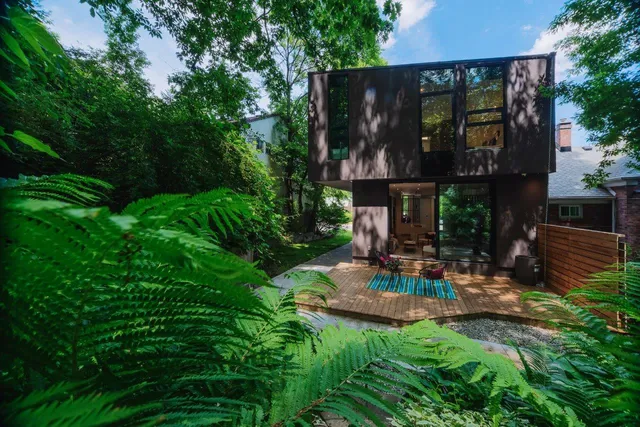 Toronto Luxury Suites