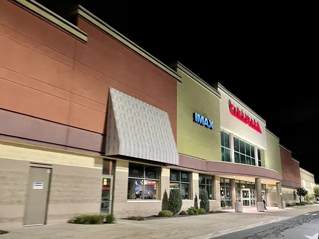 Studio Eats Kitchen & Bar - Manchester Buckland Hills