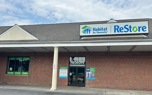 Habitat for Humanity ReStore Caln