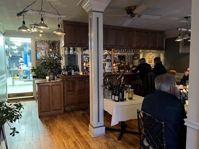 The Downtown Grocery