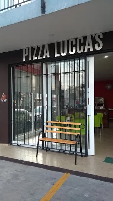 Pizza Lucca's