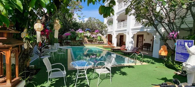 White Boutique Hotel and Spa