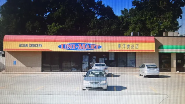 Uni-Mart
