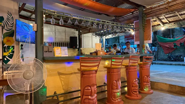 Chill Out Bar & Restaurant - Live Sport Bar