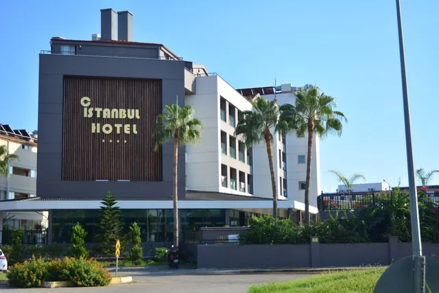 İstanbul Beach Hotel