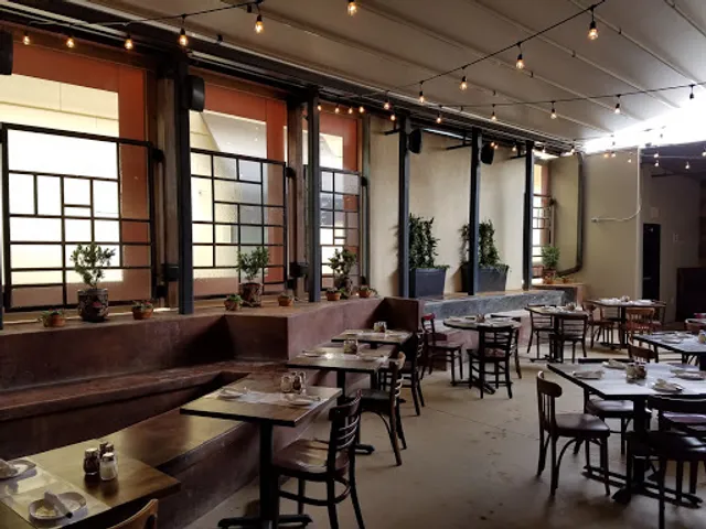 Olivella's Pizza and Wine