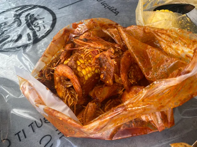 Shrimp Zone Al Marwah | منطقة الجمبري المروة