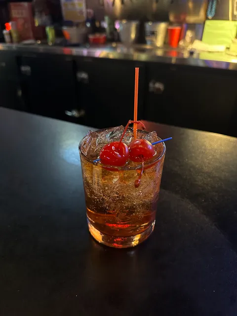 The 5th Wheel Saloon