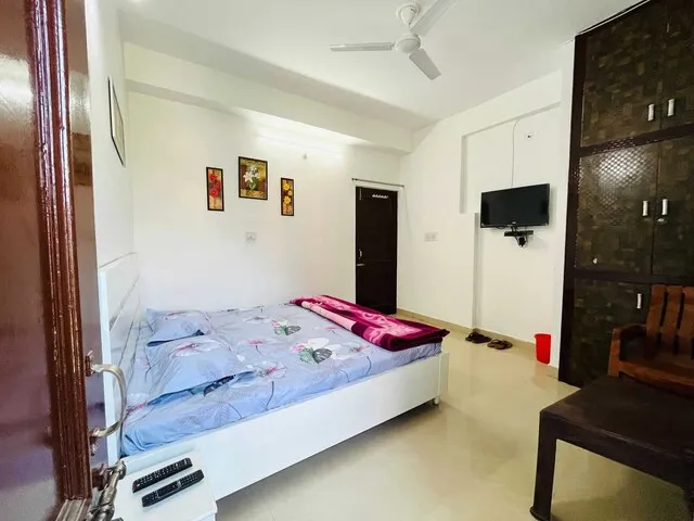 OYO Home Mystic Home