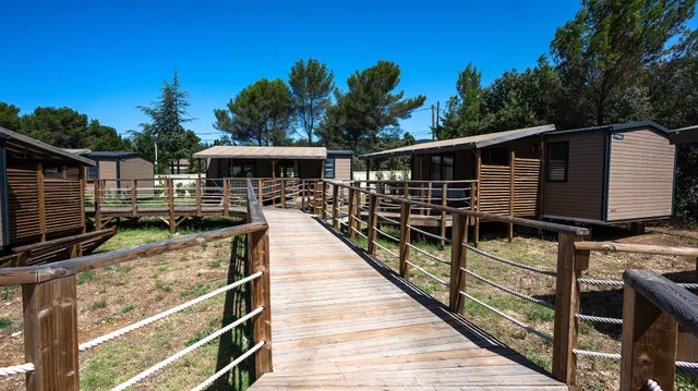Les Hautes Prairies - Camping Lourmarin - CAMPASUN (actuellement fermé)