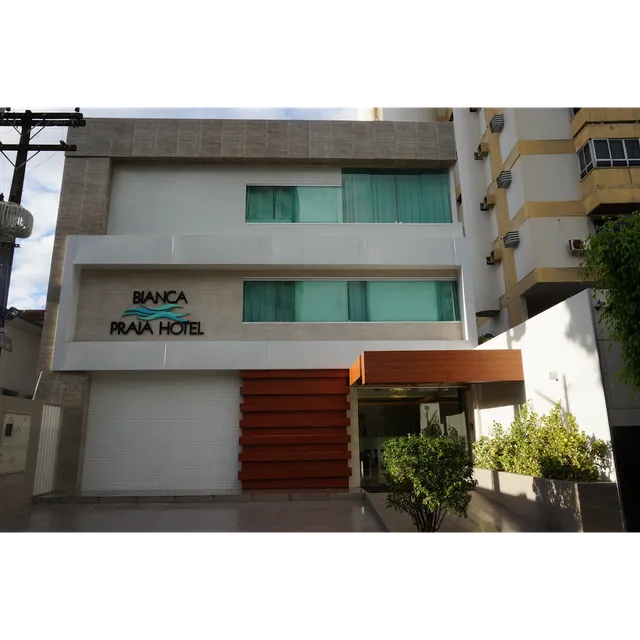 Bianca Praia Hotel