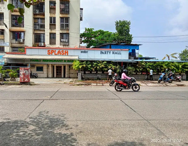 Splash Family Restaurant & Bar