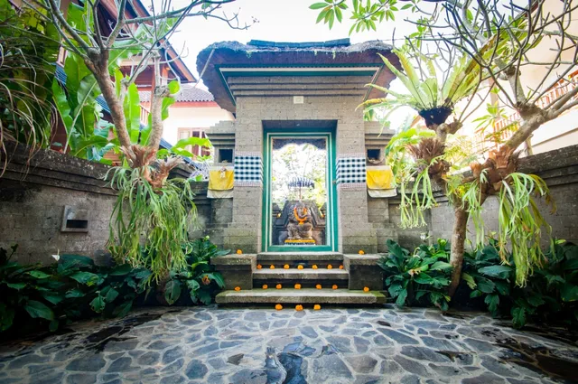 Flamboyant Villa Ubud
