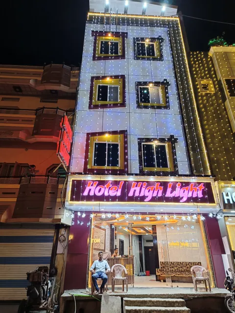 Hotel High Light