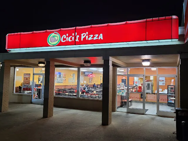 Cicis Pizza