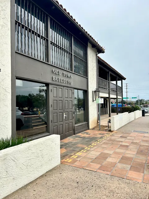 San Diego University for Integrative Studies and English School