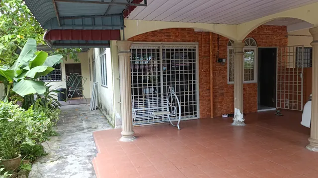 Muslim Homestay Ustaz 2