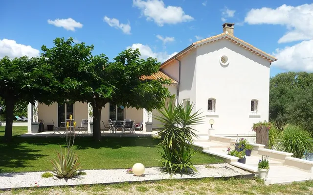 L'Ostal Randoleta - Chambres d'Hôtes Abeilhan-Piscine, jardin, boulodrome