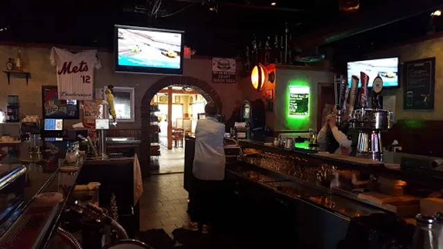 Avellino's Pizzeria & Sports Bar