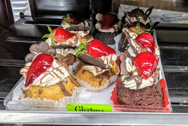 The Mayflower Bakery (La Flor De Mayo Bakery)