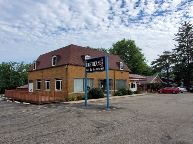 Lighthouse Inn & Restaurant