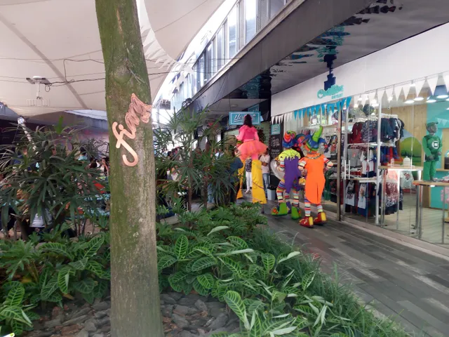 World Fashion Center