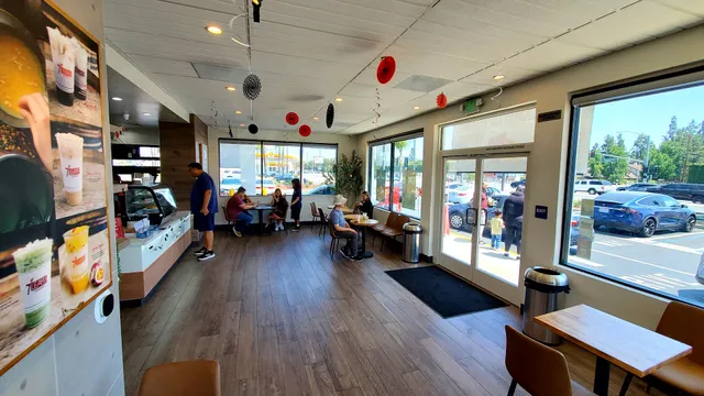 7 Leaves Cafe La Habra