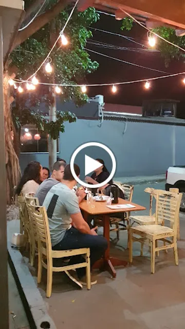 Petisco das Meninas Praia Manguinhos